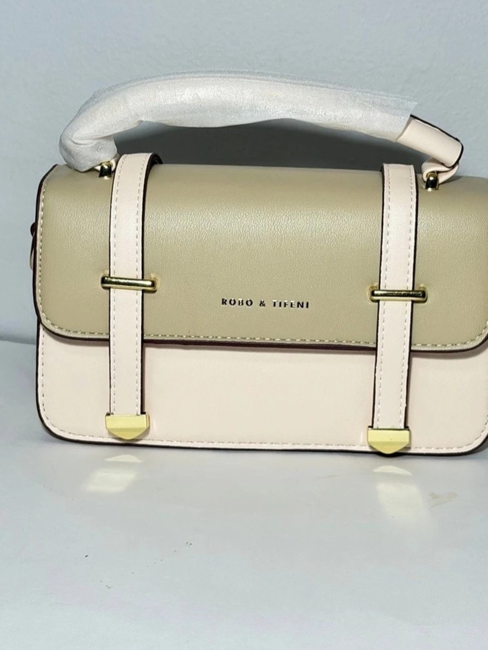RUBO & TIFFANY Structured Shoulder Bag in Cream & Green new with out tags